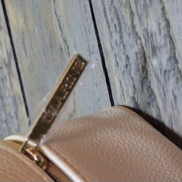 Clarins Pearl Cosmetics Case NEW - Picture 2 of 7